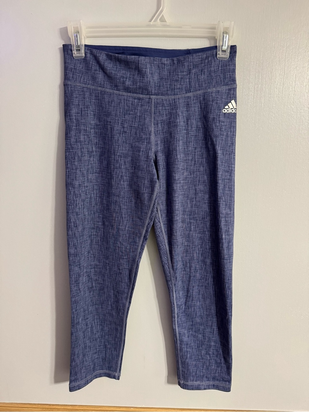 Adidas Blue Heather Capri Leggings Size Small